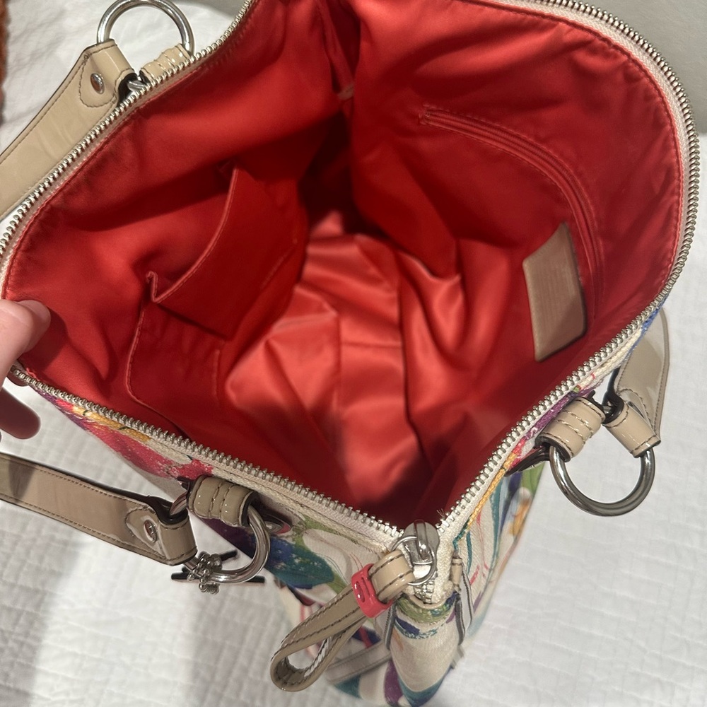 Y2K Era Coach Tote- Vintage and in EXCELLENT CONDITION - Picture 4 of 6